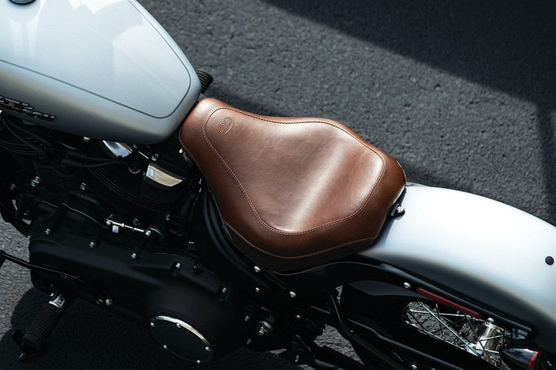 Mustang Seats Mustang Brown Wide Tripper Solo Front Driver Seat Harley Softail Street Bob 18+