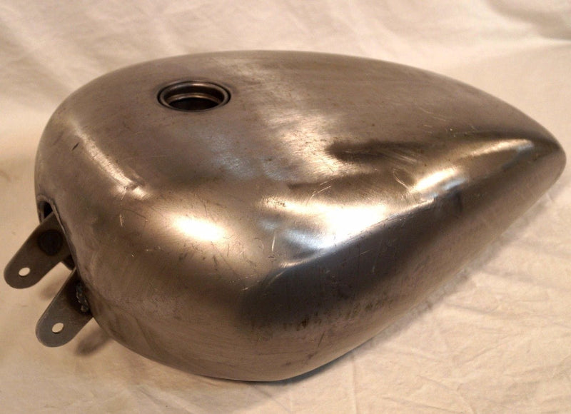 Swapping Harley Sportster Gas Tank - 3.3 Gallon Peanut to 4.5