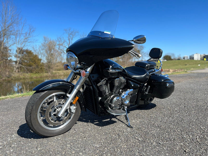 Yamaha Motorcycle 2015 Yamaha XVS13CTFF V-Star 1300 Deluxe Raven XVS1300 Low Miles! - $9,995